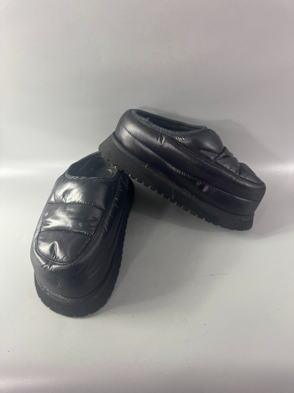 MM6 Maison Margiela Women's Après Ski Slippers 'Black', Size 37
